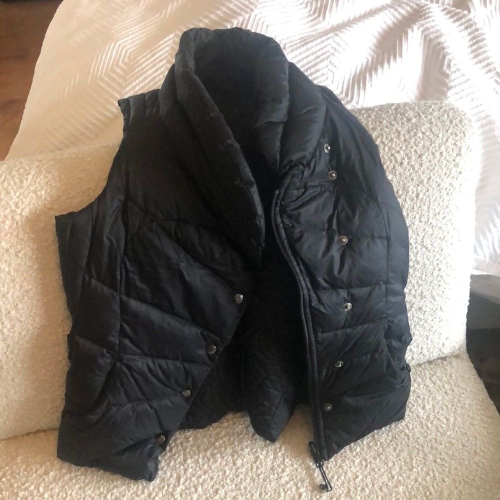 Lululemon Vest